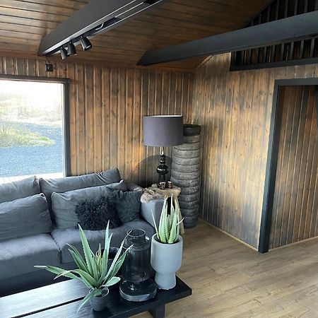 Cozy 3Br Summerhouse With Hot Tub In South Iceland Selfoss Exterior photo